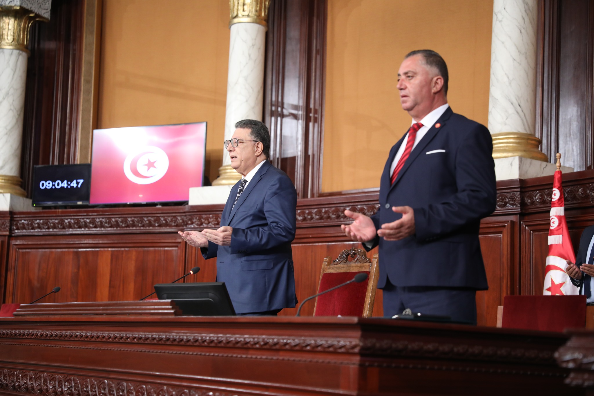 في جلسة عامة استثنائية بالبرلمان..   تنديد بـتخاذل جامعة الدول العربية ومطالبة بتجريم التطبيع