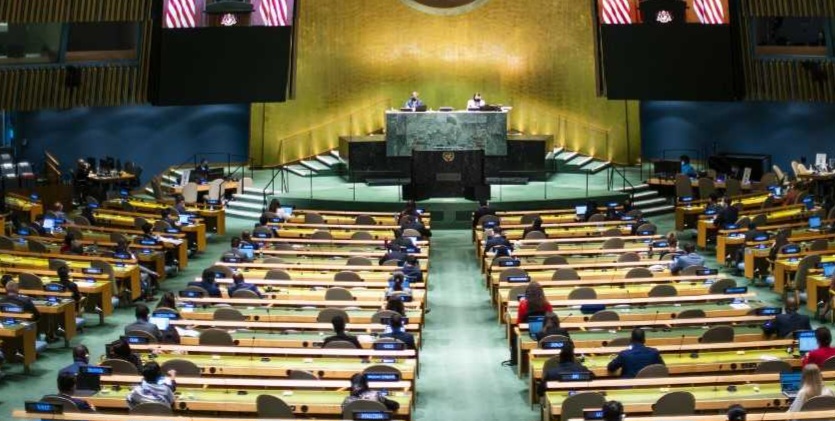 عاجل/ الجمعية العامة للأمم المتحدة تعتمد مشروع قرار عربي يدعو لهدنة إنسانية فورية لوقف الأعمال العدائية ب.غزة