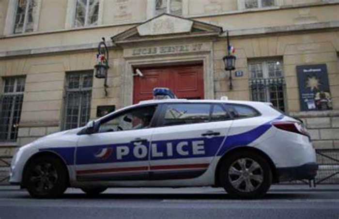إخلاء المدارس اليهودية في باريس بسبب تهديدات بوجود قنابل