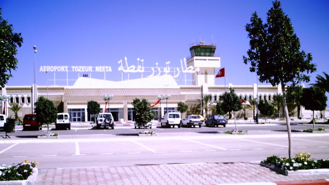 مطار توزر الدولي "بوابة الواحات" يستأنف نشاط الخطوط الدولية المُنتظمة