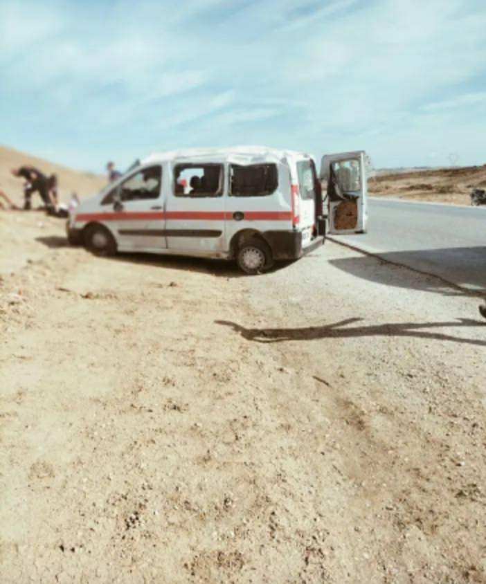 بينهم حالة حرجة.. 8 إصابات في حادث انقلاب سيارة لواج بمنزل تميم 