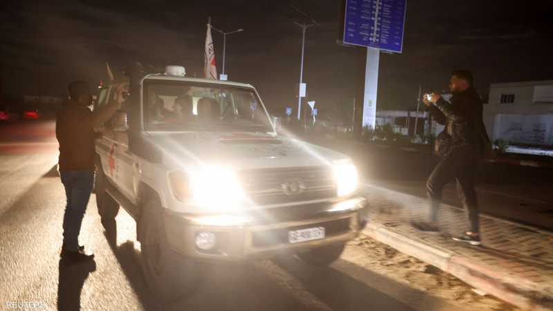 بدء عملية التبادل السابعة.. وعين على تجديد الهدنة
