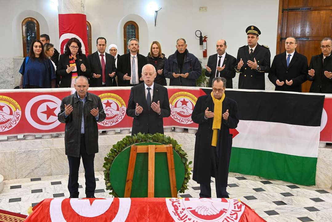 رغم فتور العلاقة..   تماه بين موقف الرئيس والاتحاد بشأن المؤسسات العمومية