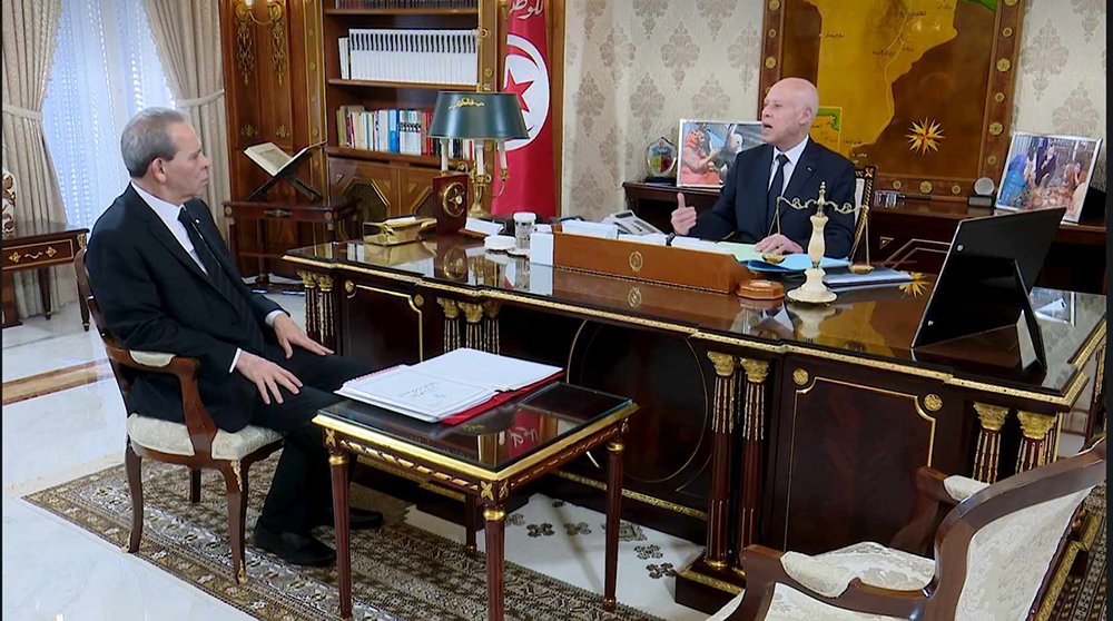 قيس سعيد: على المسؤولين تحمّل مسؤولياتهم وإلاّ لا مكان لهم في الدولة