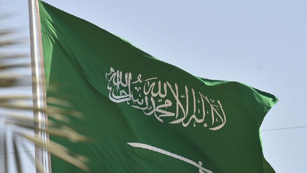  السلطات السعودية توضح حقيقة "انتشار وباء جديد"