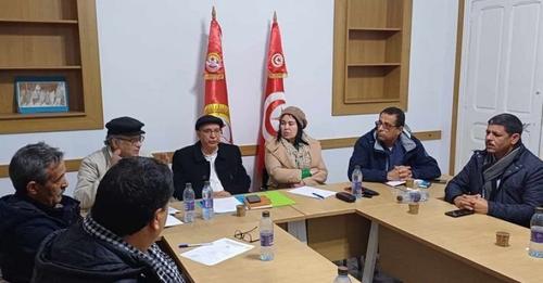 مجمع الوظيفة العمومية ..  إثارة مسألة التفرغ النقابي الغاية منها إرباك الاتحاد