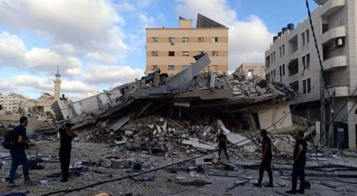 استشهاد وزير الأوقاف الفلسطيني الأسبق بغارة إسرائيلية على منزله في غزة