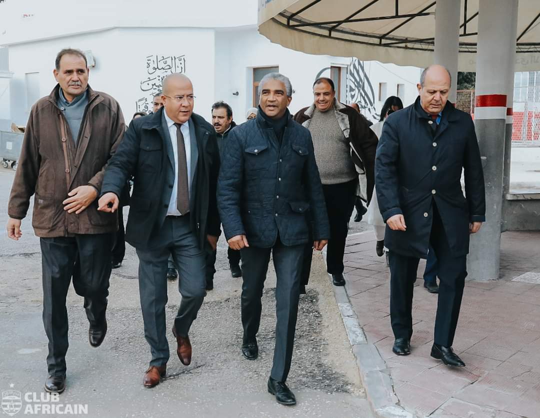 كمال دقيش يزور حديقة الإفريقي 