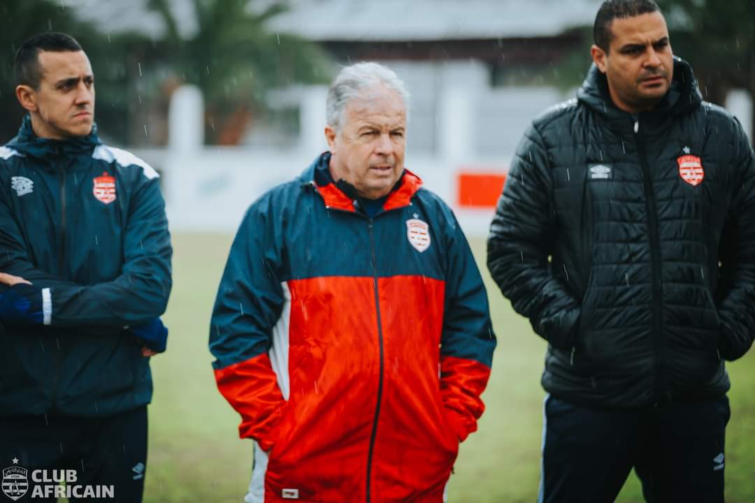 جون ميشال كفالي يشرع في تدريب الافريقي 