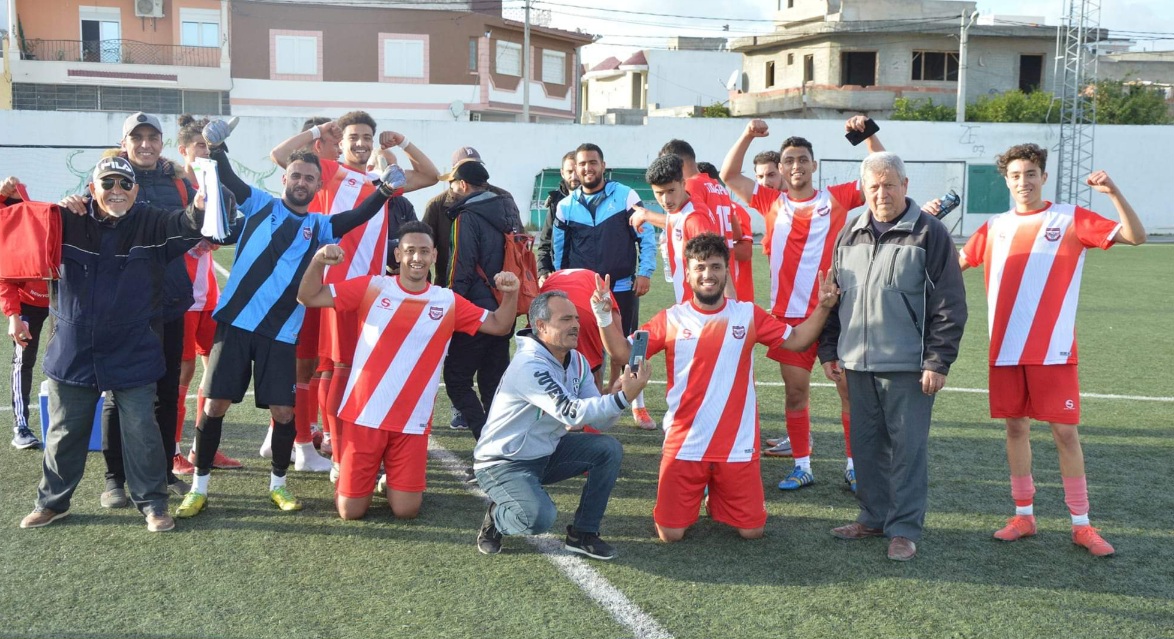 تينجة الرياضية..  محبة تتكفل بمصاريف التنقل الى توزر