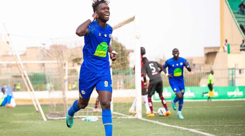  الاتحاد المنستيري يتعاقد مع السينغالي عمر فال 