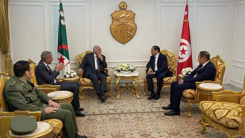  وزير الخارجية الجزائري يؤدي زيارة إلى تونس