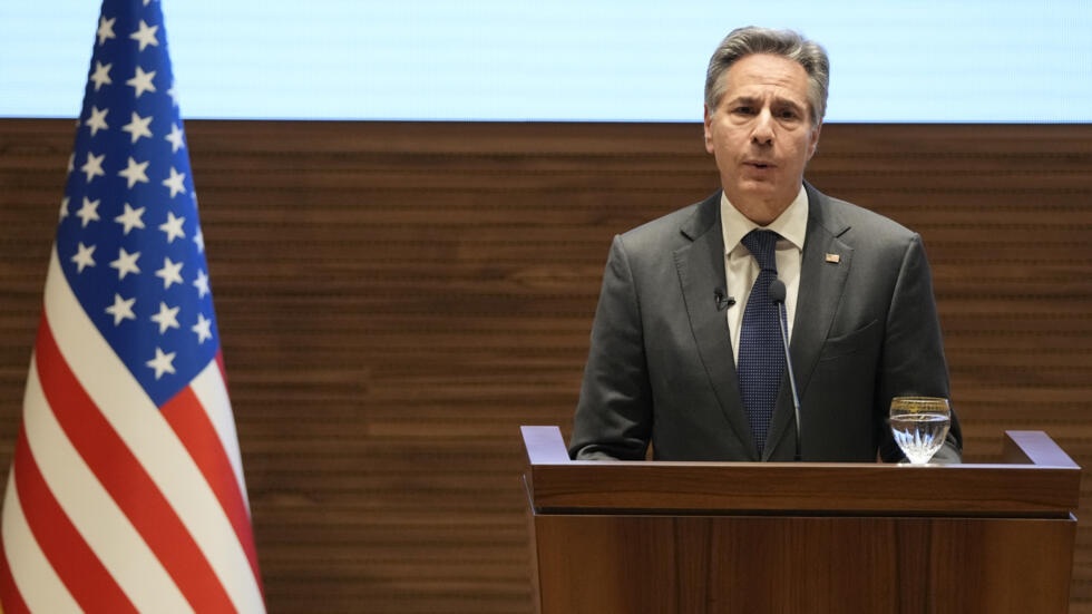 ممنوع من الحياد..   عودة بلينكن.. الشيطان يكمن في التفاصيل ..