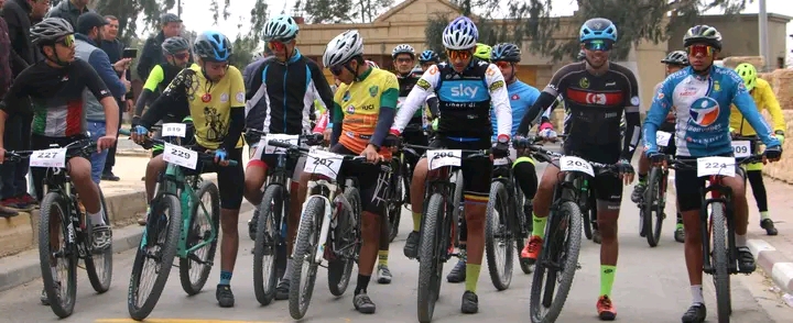 القصرين.. انطلاق فعاليات الدورة الوطنية الثانية لسباق الدراجات الجبلية وعلى الطريق