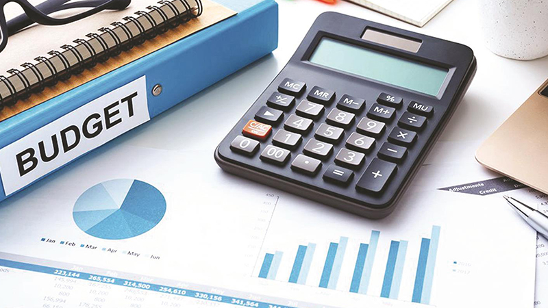 بعد تراجع الموارد الجبائية بأكثر من ألف مليون دينار....  حسابات الدولة في تحصيل موارد جديدة ضعيفة والحل في التعاون الثنائي   