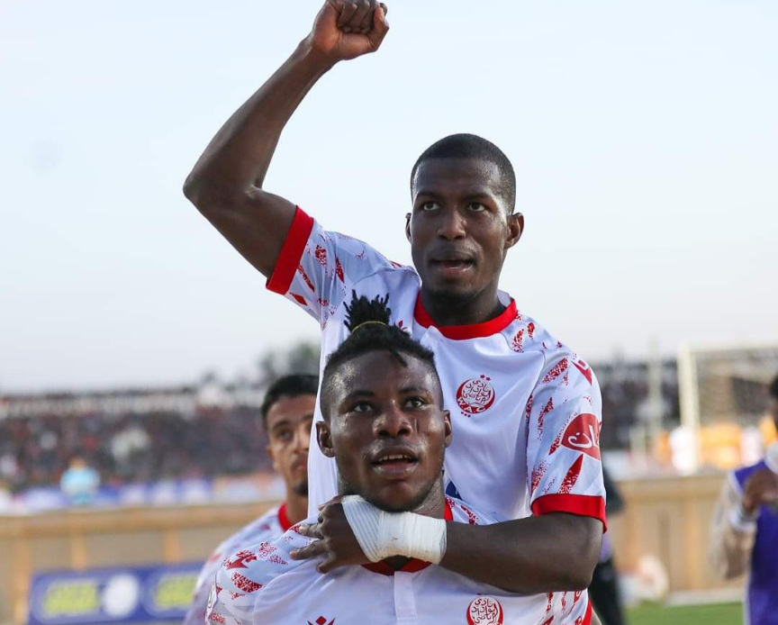  البطولة المغربية: فوزي البنزرتي يتغلب على معين الشعباني 