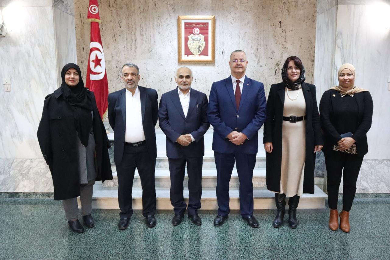 وزير الصحة يؤكد على مزيد تعزيز التّعاون التّونسي الإيراني في المجال الصحّي