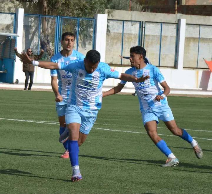 موج منزل عبد الرحمان يحرم مقرين من الصدارة