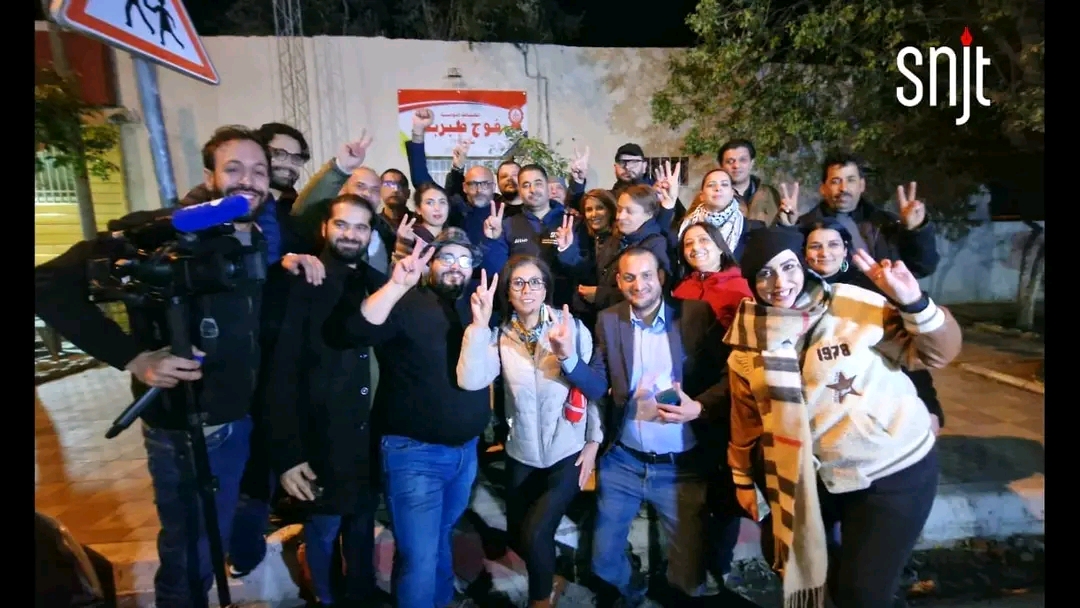 اثر مغادرته السجن.. نقابة الصحفيين في استقبال خليفة القاسمي
