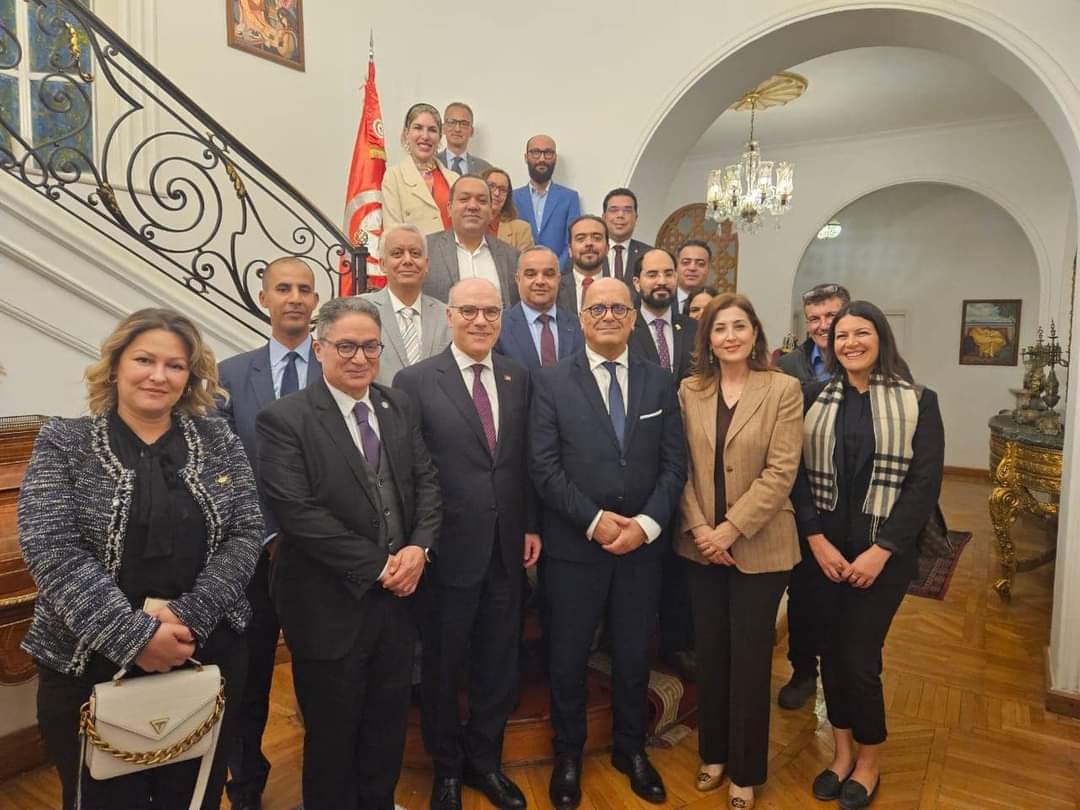  من القاهرة.. وزير الخارجية يؤكد دور الجالية التونسية بالخارج في معاضدة جهود التنمية بتونس