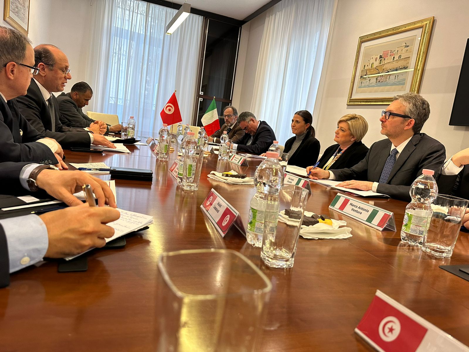 خلال زيارته لروما.. وزير الشؤون الاجتماعية يدعو الكفاءات التونسية والملحقين الاجتماعيين للعمل على إعلاء راية تونس بالخارج