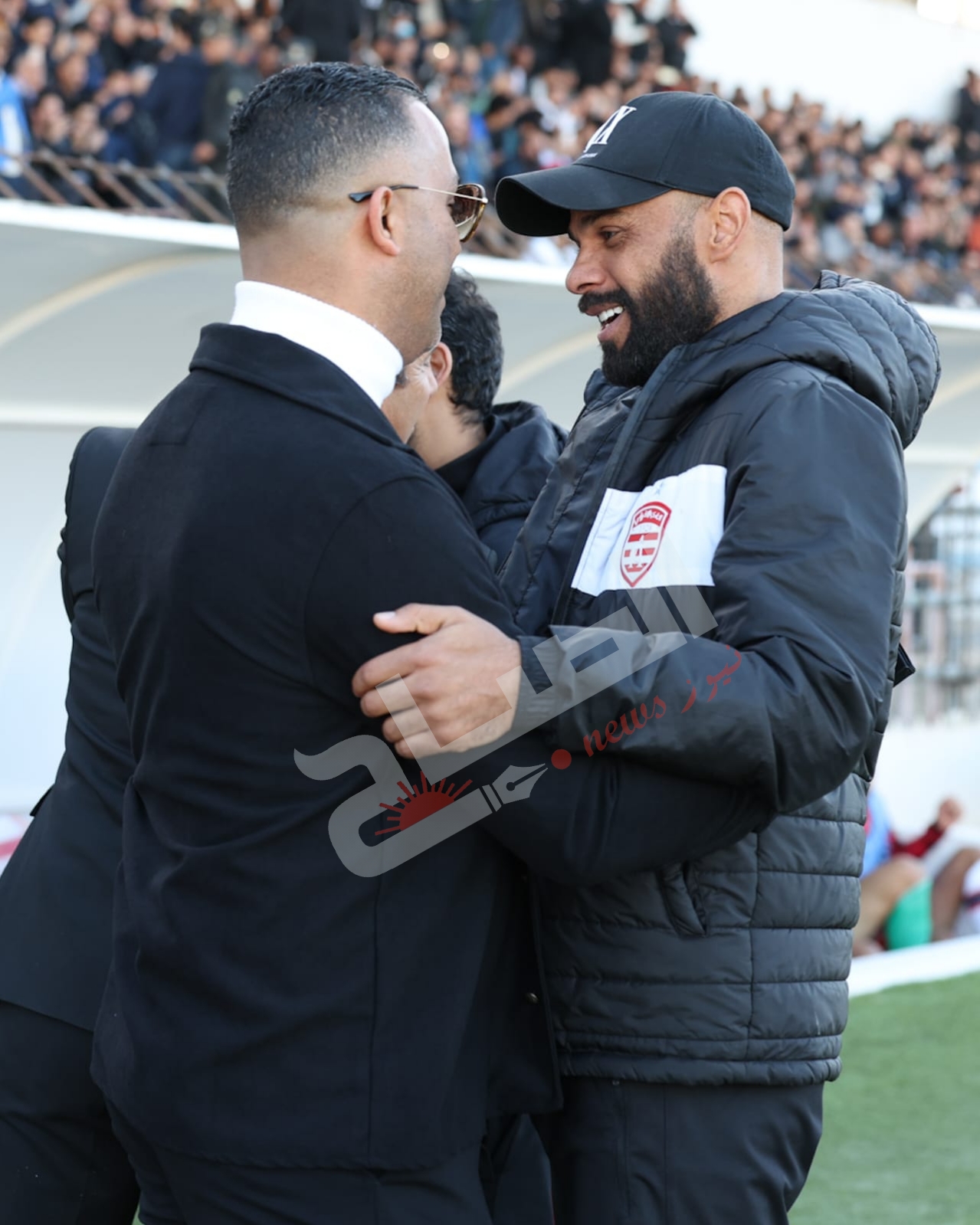 الرابطة تمنع صابر خليفة من الجلوس على البنك 