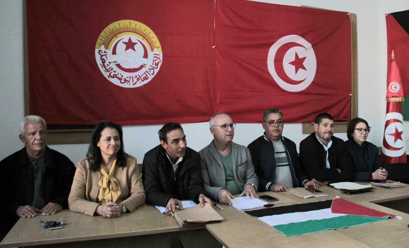 جامعة الثانوي تعدد الأسباب ..   200 تلميذ ينقطعون يوميا عن التعلم في المدارس والمعاهد !؟