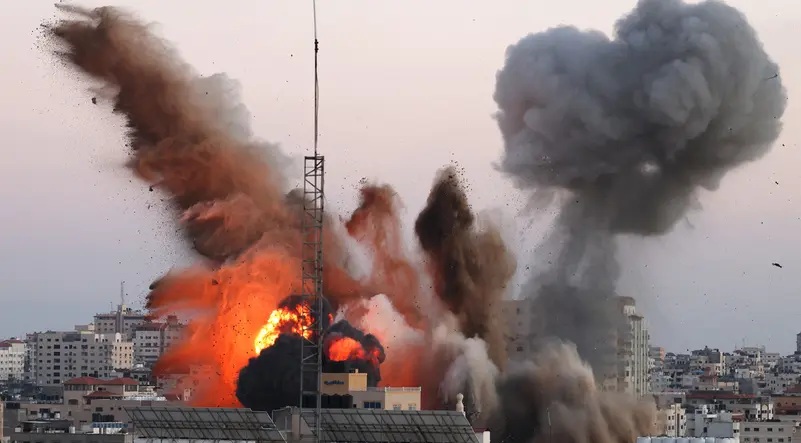 ممنوع من الحياد:   عن مسلسل غزة في جوف النار ..