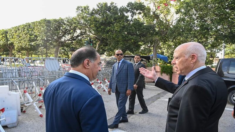  خلال اجتماعه بوزارة الداخلية..رئيس الجمهورية يشدد على ضرورة تفكيك اللوبيات ‏ في كل القطاعات