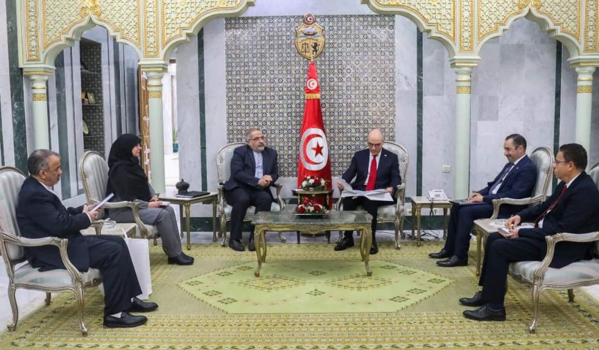  السفير الجديد لايران بتونس يسلم نسخة من اوراق اعتماده لوزير الخارجية