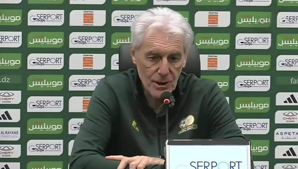 هوغو بروس يكشف حقيقة تدريبه للمنتخب  