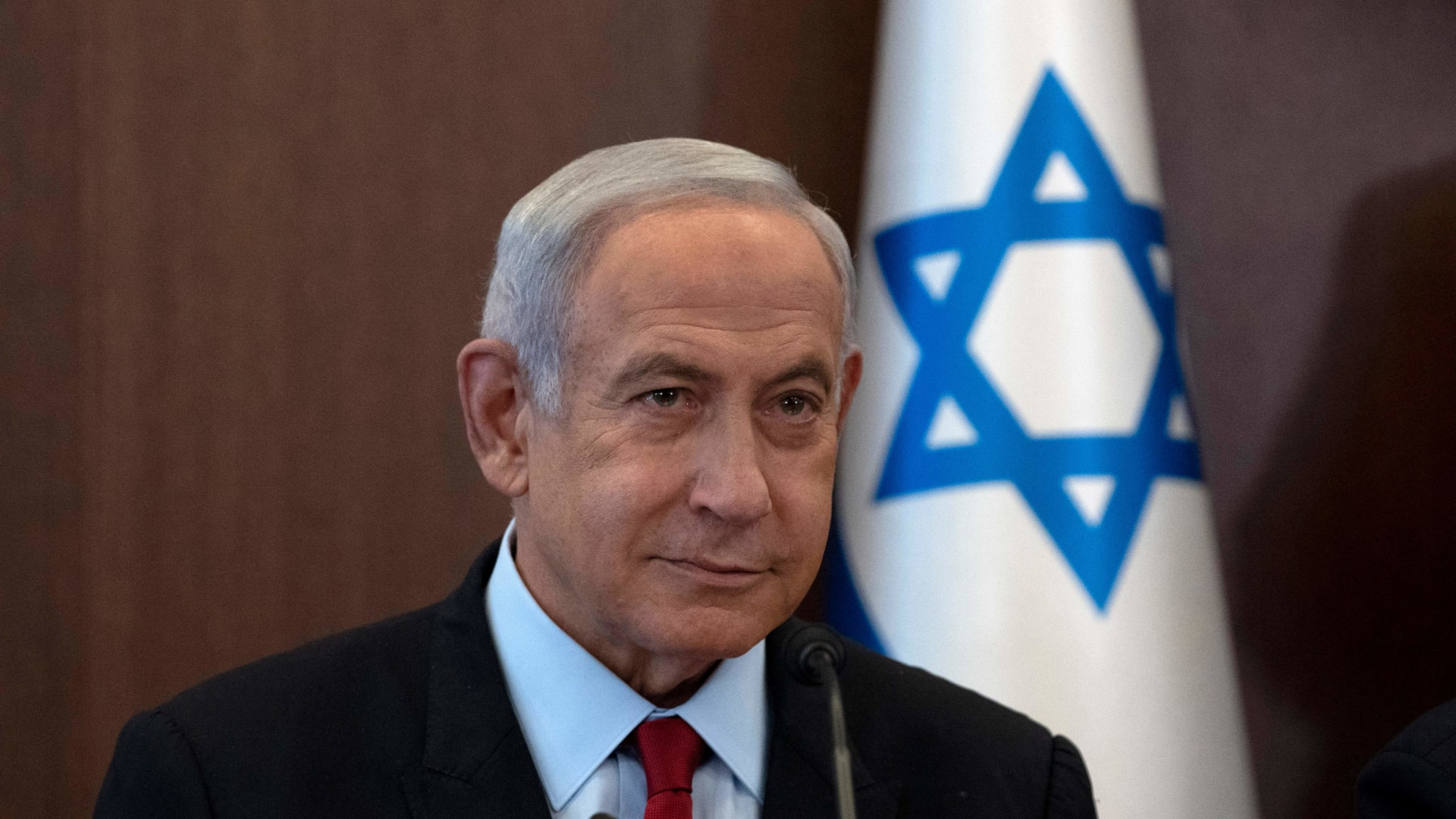 نتانياهو يتعهد بإغلاق مكتب الجزيرة في إسرائيل..والقناة تعتبره قرارا "لإسكاتها"