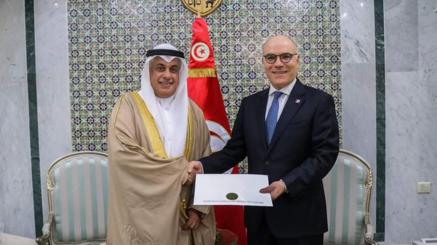  وزير الخارجية يلتقي سفير البحرين الجديد بتونس