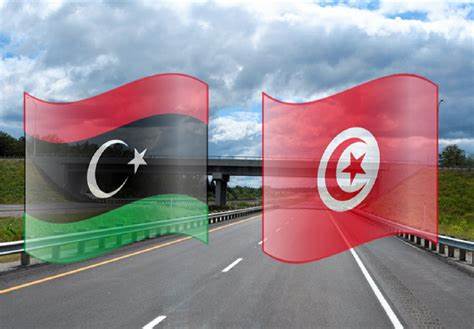 إطلاق خطين جديدين بين تونس وليبيا