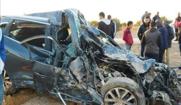 حادث مرور مروع بسبيطلة..8 قتلى في اصطدام بين "لواج" وسيارة