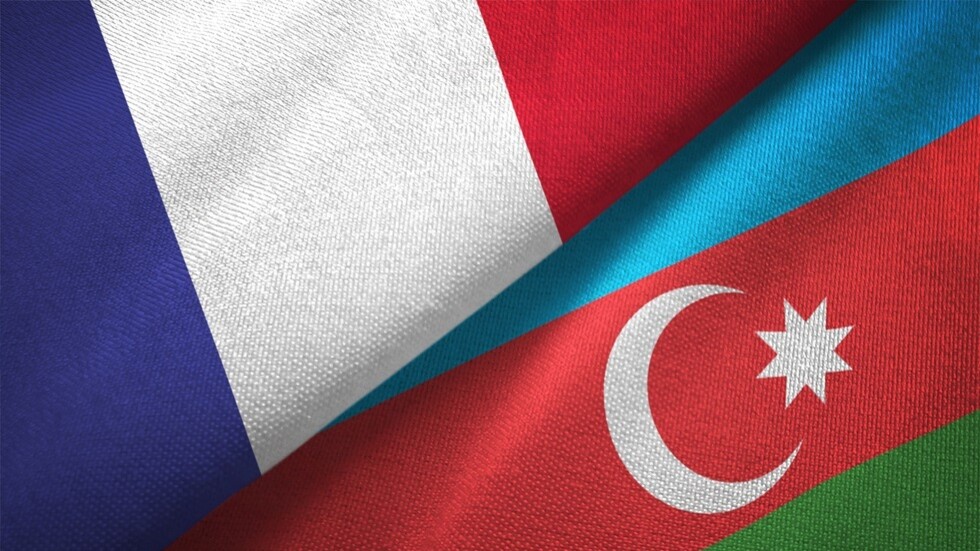 فرنسا تستدعي سفيرتها لدى أذربيجان 