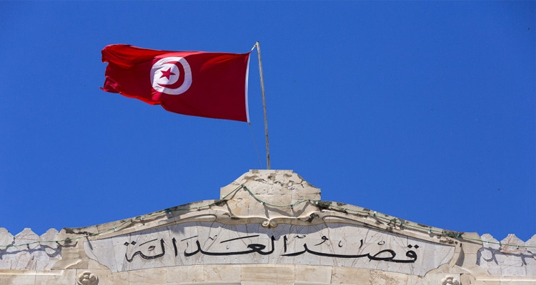 من بينهم نور الدين البحيري ..كمال لطيف وجوهر بن مبارك..   الموقوفون في ملف" التآمر" يواجهون تهما ذات صبغة إرهابية