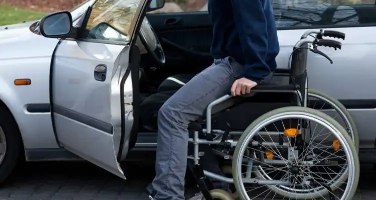 قد تتراوح بين صفر و20 بالمائة..   نواب يقترحون إجراءات وشروط جديدة للانتفاع بالامتياز الجبائي للسيارات المعدة لاستعمال ذوي الإعاقة الجسدية