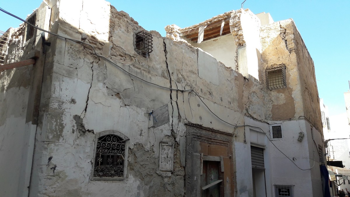 مشروع قانون وزارة التجهيز يتعثر..   5  آلاف بناية آيلة للسقوط بتونس !