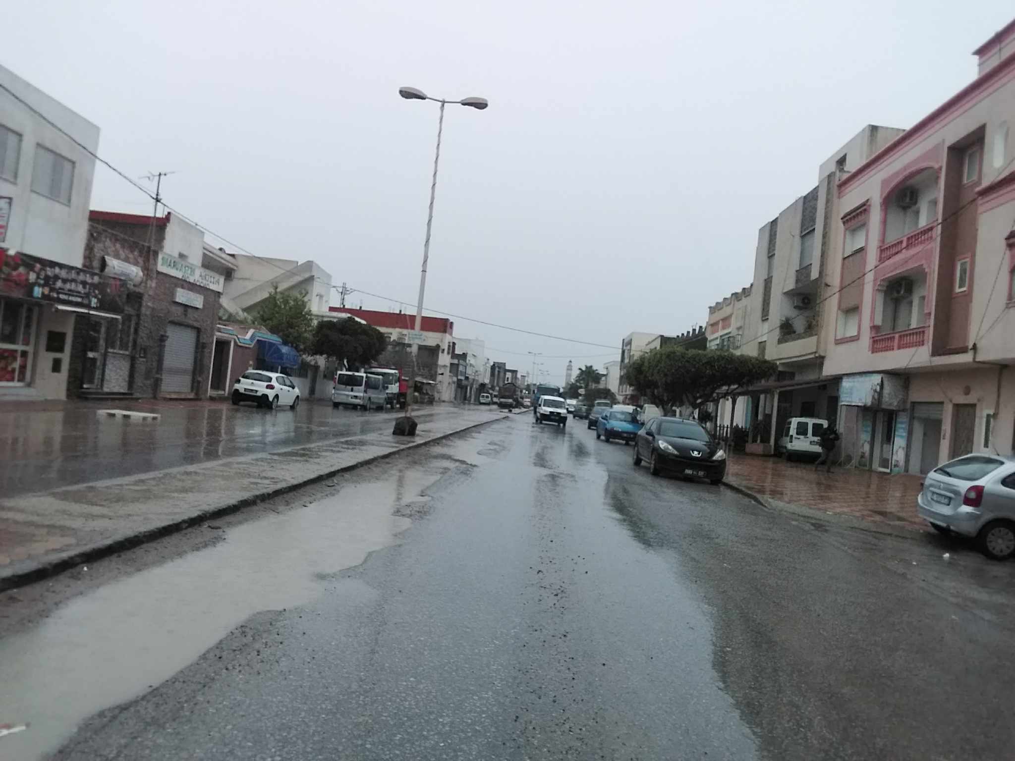 صور/ الامطار تكشف هشاشة البنية التحتية لمدينة قربة  