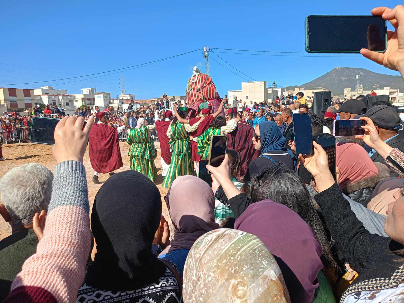 صور/مهرجان الفروسية التقليدية والتراث بمرناق في دورته الثانية