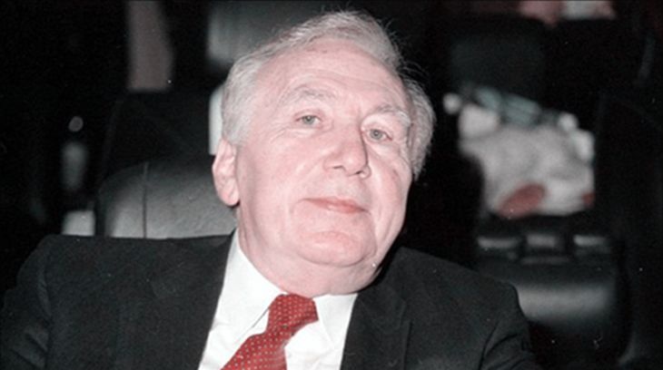 اليوم الذكرى 26 لرحيله ..   نزار قباني ... النغم العاشق للحب والحرية 