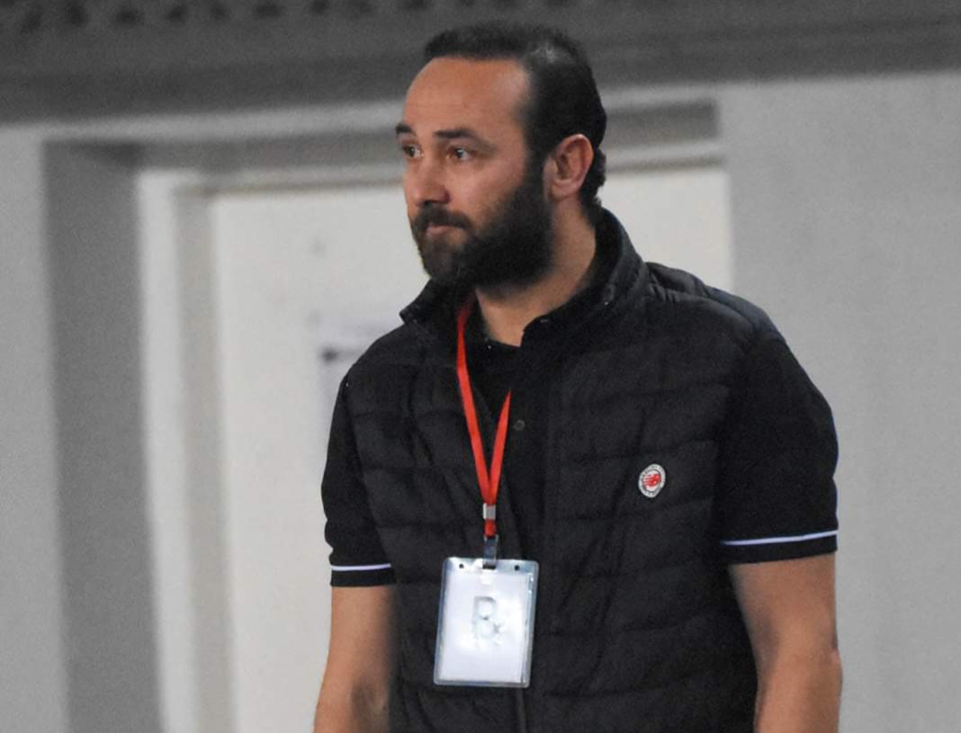 كرة اليد : النجم الساحلي ينهي مهام المدرب أنور عياد
