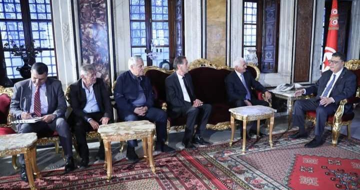 التقى رئيس البرلمان..عباس زكي  يعبر عن تقدير فلسطين لمواقف تونس الثابتة ودعمها المطلق لحق الشعب الفلسطيني
