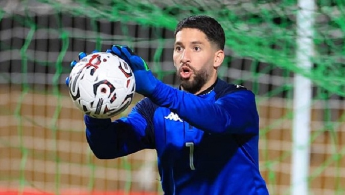 النادي الافريقي..   البنزرتي يجدد ثقته بالحارس معز حسن