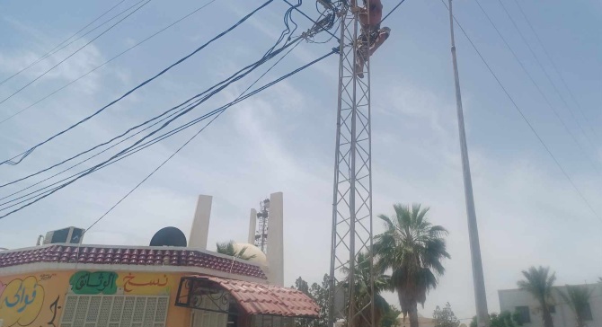 سيدي بوزيد : شاب يحاول الانتحار  بصعوده على عمود كهربائي ذو ضغط عال