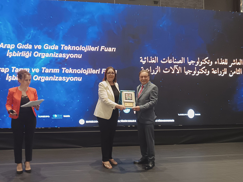 فيديو / وزيرة التجارة بـ"يوم تونس" باسطنبول: لن ندخر ايّ جهد لمواصلة دعم الصادرات التونسية نحو تركيا والعالم العربي