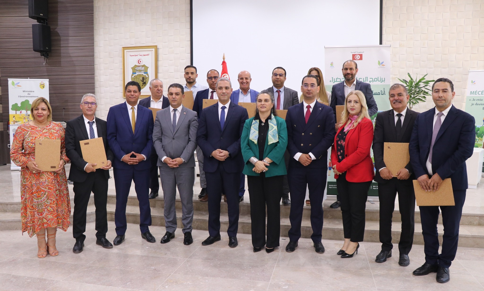 "التوقيع على 11 اتفاقية "رعاية خضراء