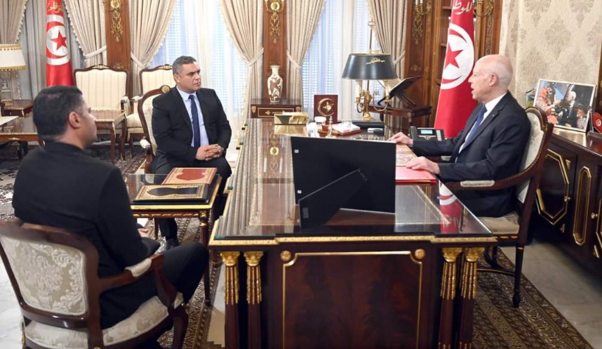 رئيس الجمهورية : لابد من تحميل المسؤولية لمن يقف وراء افتعال الازمات لزعزعة الاستقرار وبثّ الفوضى لغايات انتخابية مفضوحة