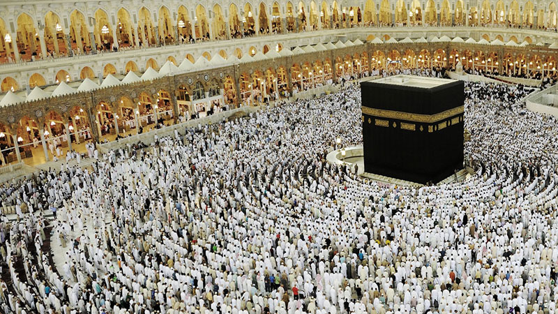 استقبال 3 رحلات للحجيج ضمن خدمة طريق مكة بمطار الملك عبد العزيز بجدة